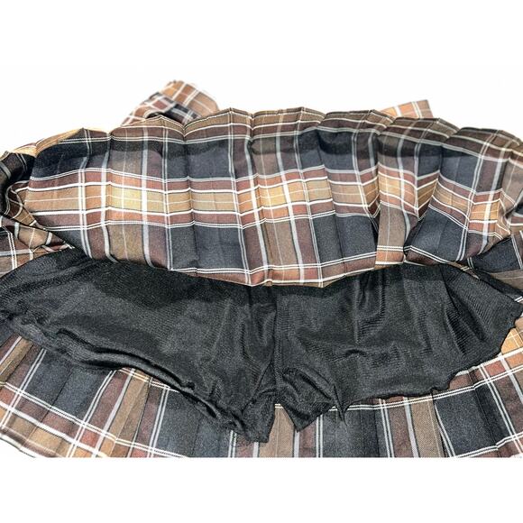 Urban coco women’s brown & black pleaded skirt with built in shorts - Picture 2 of 10